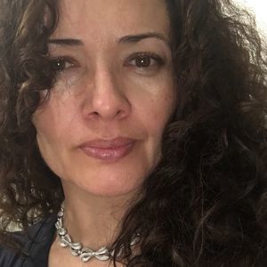 Meet your Posher, Emilia
